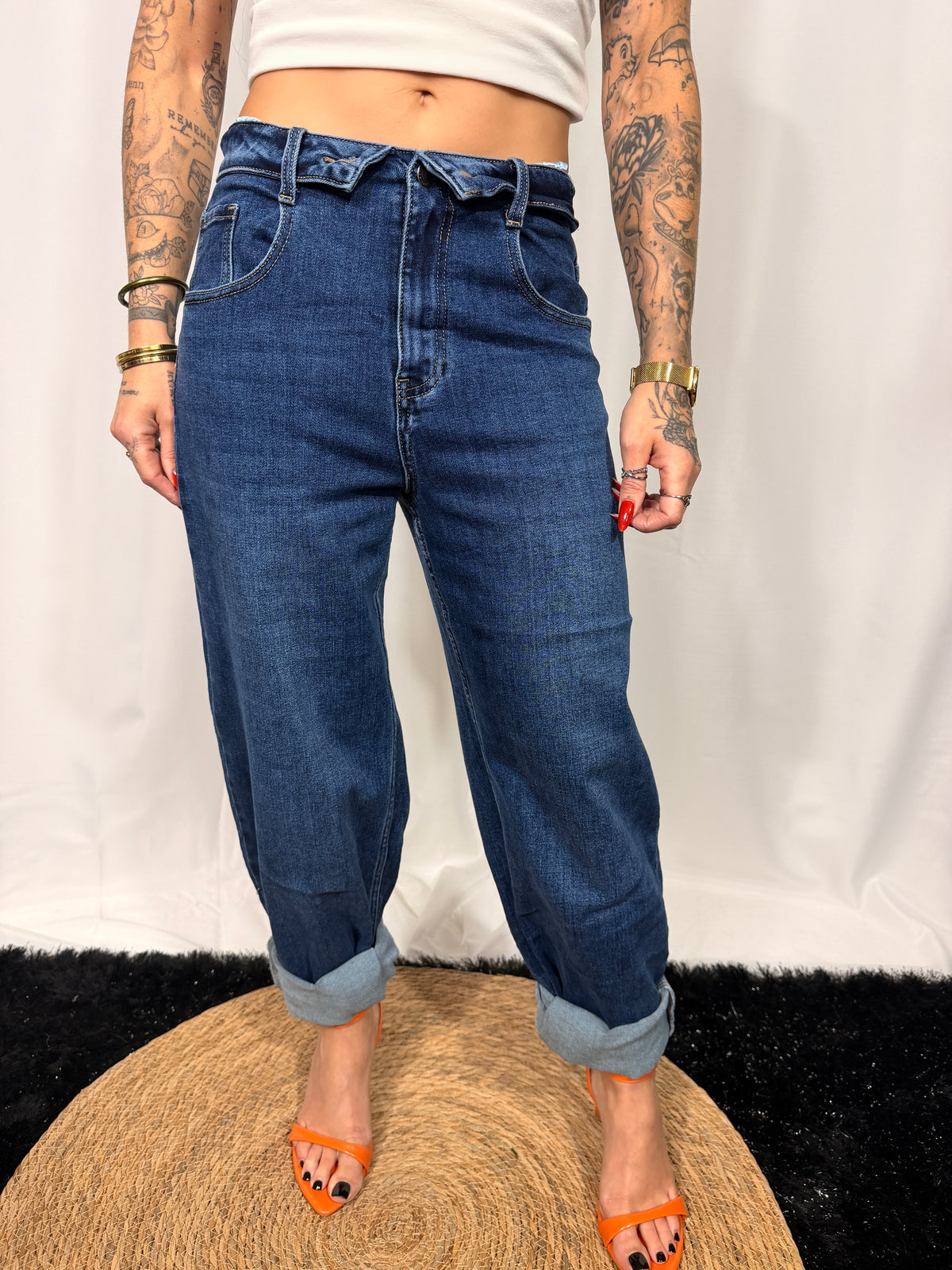 Jeans ballon à taille pliée