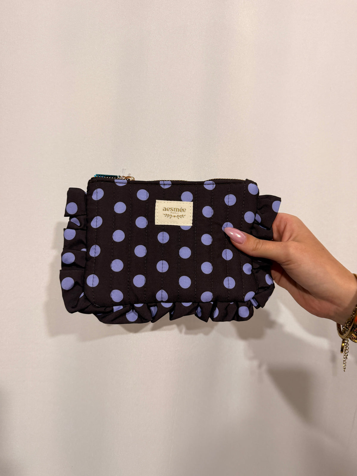 Pochette matelassé a pois et volants