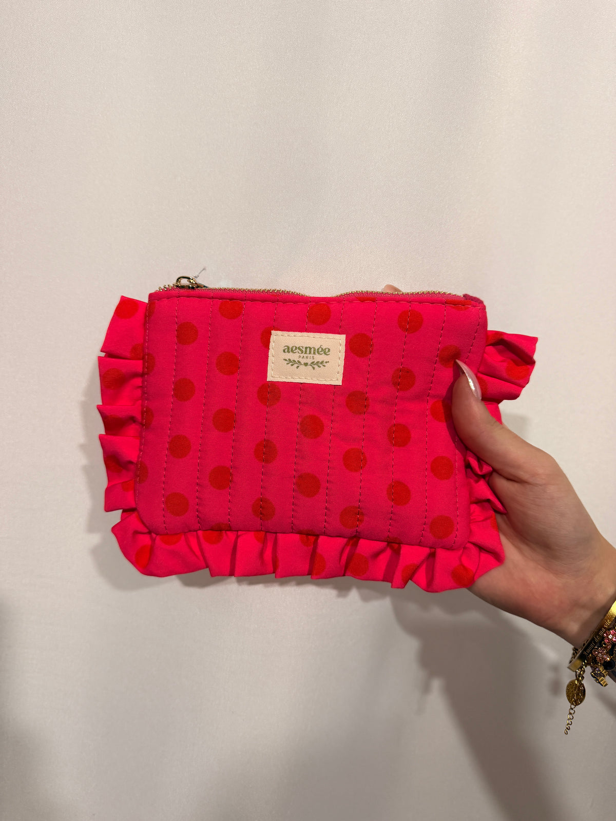 Pochette matelassé a pois et volants